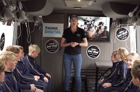 Australian Lamb Paddock to Plate Story set to visit the Hunter region – schools encouraged to get involved